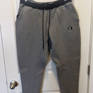 Nike jogger sweatpants